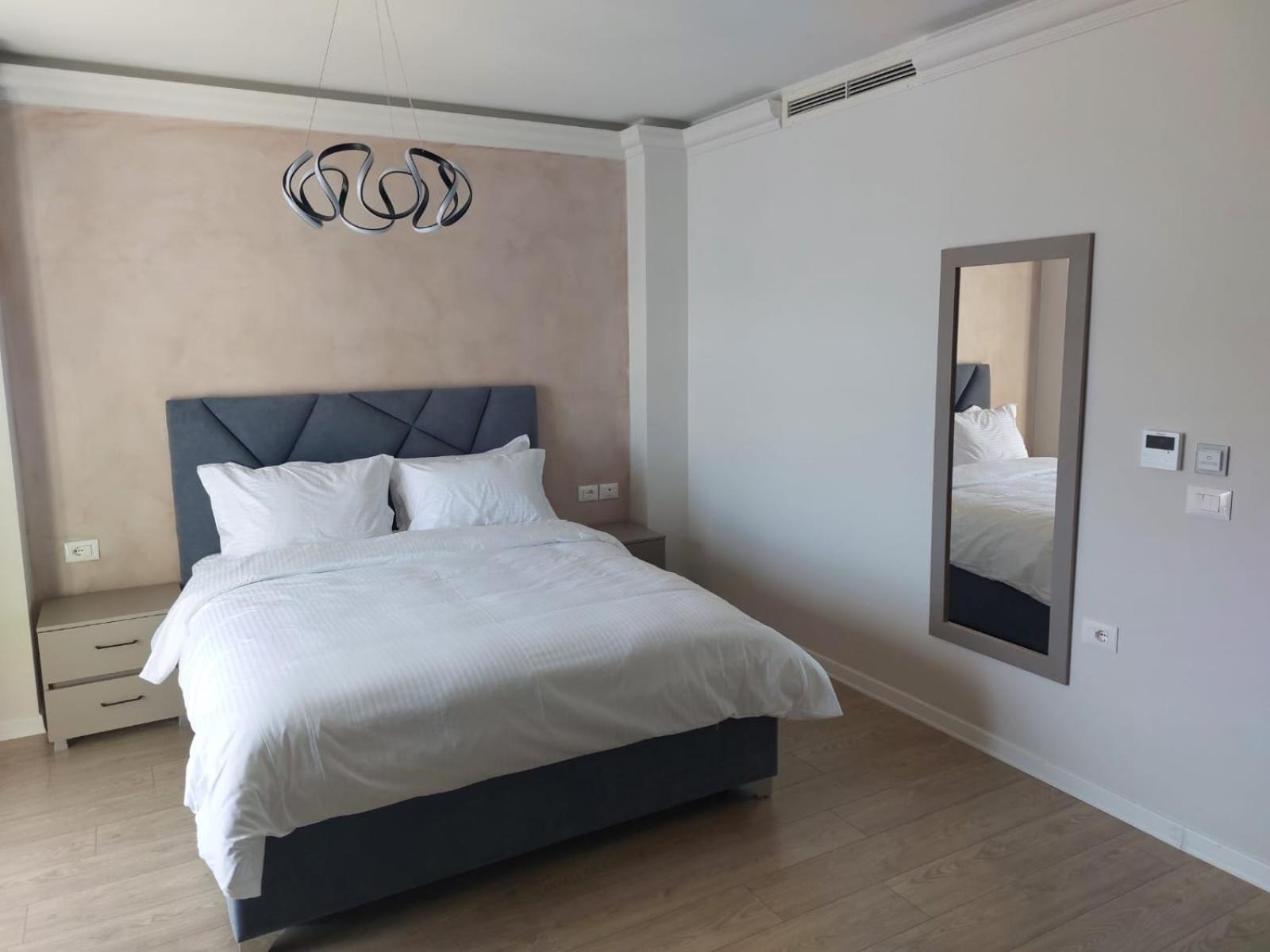 Hotel Demoli โปกราเดซ ภายนอก รูปภาพ